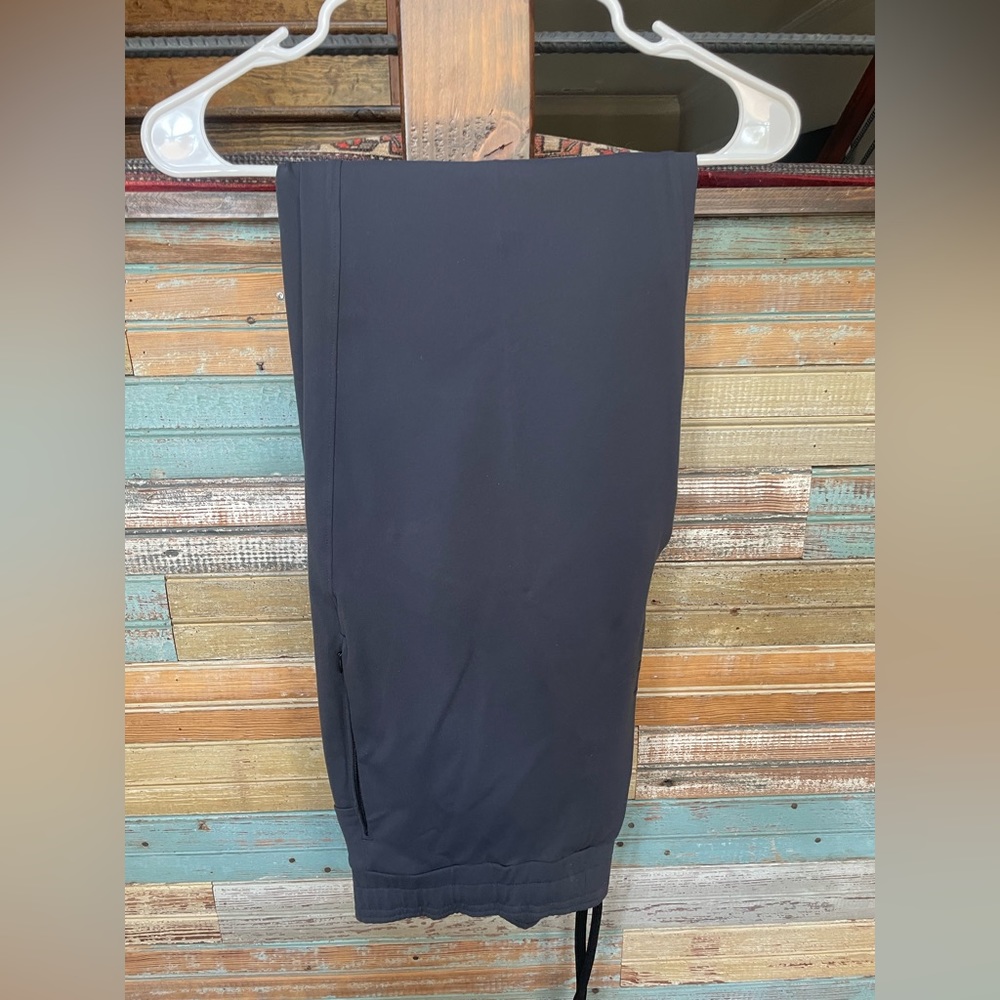 men’s public rec dress pants, size 36/32, lightweight, perfect condition, navy